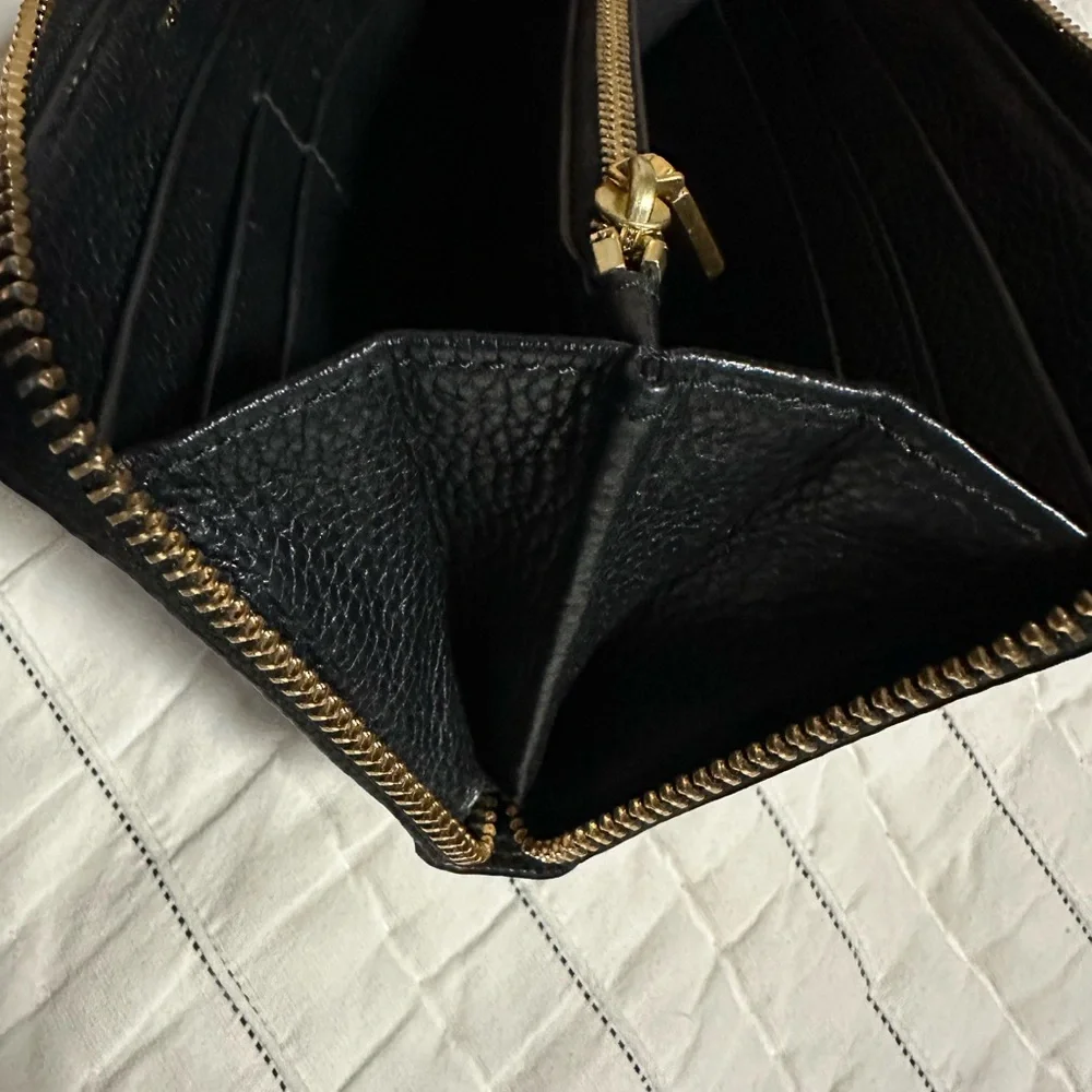 Tory Burch Black Pebbled Leather Zip-Around Wallet - Picture 10 of 13